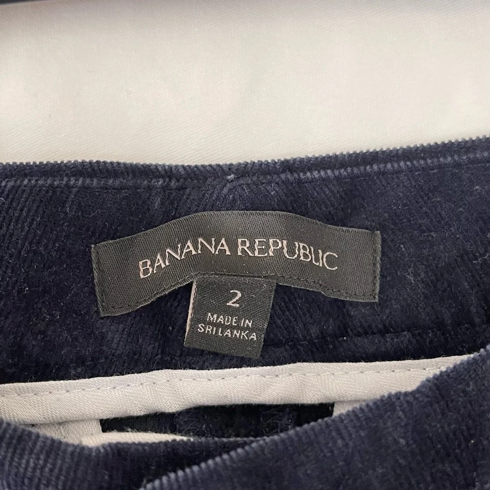 Banana Republic Logan Pants Women’s Corduroy Velour Bootcut style Size: 2 - Picture 7 of 7